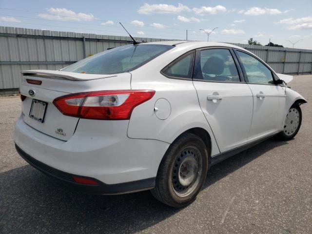 Photo 4 from auction – 2013 FORD FOCUS SE with VIN 1FADP3F2XDL136590