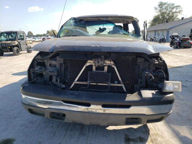 Photo 9 from auction – 2003 CHEVROLET 1500 with VIN 2GCEC19T731403031
