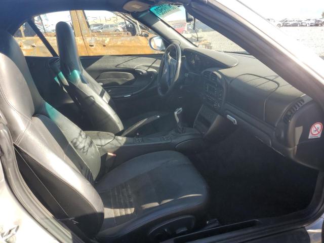 Photo 5 from auction – 2004 PORSCHE 911 CARRER with VIN WP0CA29994S652469