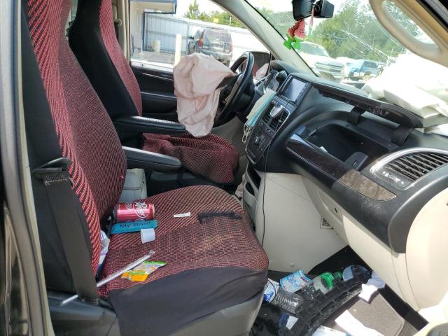 Photo 5 from auction – 2012 CHRYSLER TOWN & COU with VIN 2C4RC1BG0CR145113