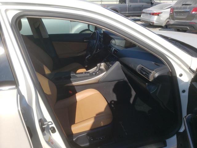 Photo 5 from auction – 2017 LEXUS IS 200T with VIN JTHBA1D27H5060622