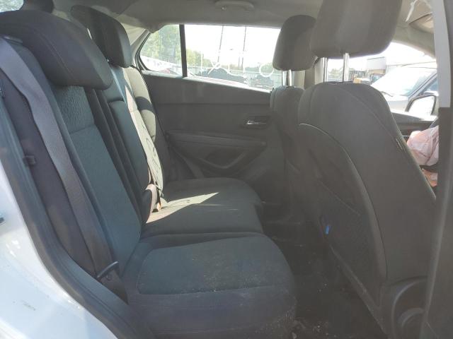 Photo 6 from auction – 2017 CHEVROLET TRAX LS with VIN KL7CJKSB3HB215342