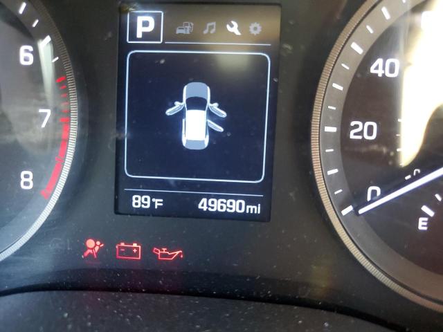 Photo 8 from auction – 2017 HYUNDAI TUCSON LIM with VIN KM8J33A48HU595825