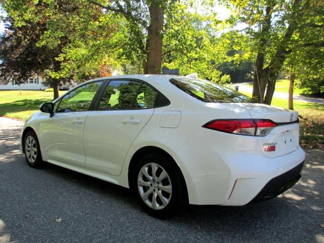 Photo 3 from auction – 2020 TOYOTA COROLLA LE with VIN 5YFEPRAE1LP038234