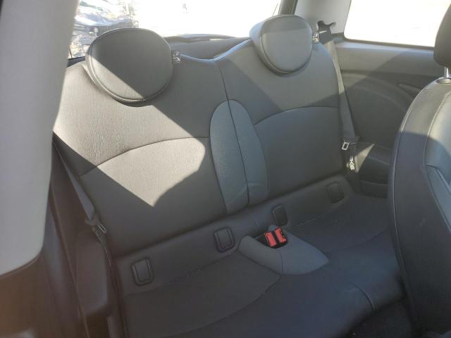 Photo 6 from auction – 2009 MINI COOPER S with VIN WMWMF735X9TT97645