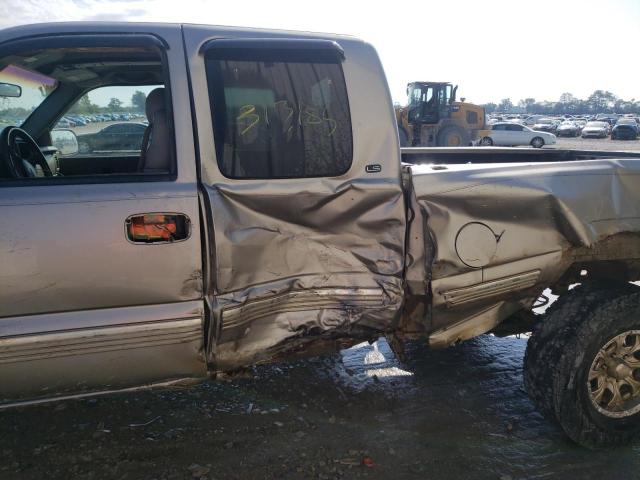 Photo 9 from auction – 1999 CHEVROLET SILVERADO with VIN 1GCEK19T6XE243165