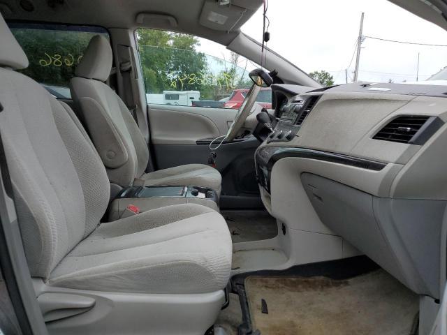 Photo 5 from auction – 2012 TOYOTA SIENNA LE with VIN 5TDKK3DC7CS261958