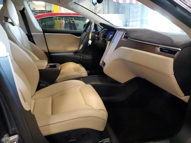 Photo 5 from auction – 2016 TESLA MODEL S with VIN 5YJSA1E44GF171269