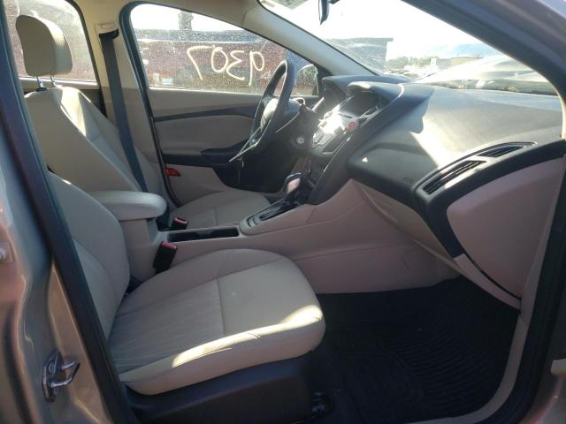 Photo 5 from auction – 2016 FORD FOCUS SE with VIN 1FADP3F28GL221108