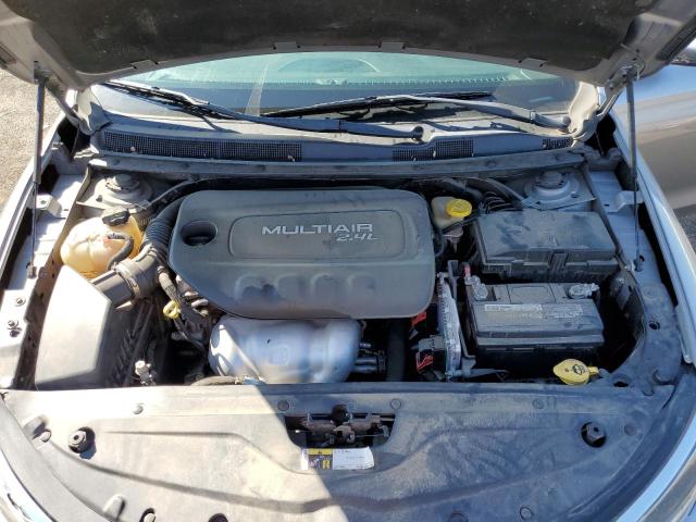 Photo 7 from auction – 2015 CHRYSLER 200 LIMITE with VIN 1C3CCCAB7FN527135
