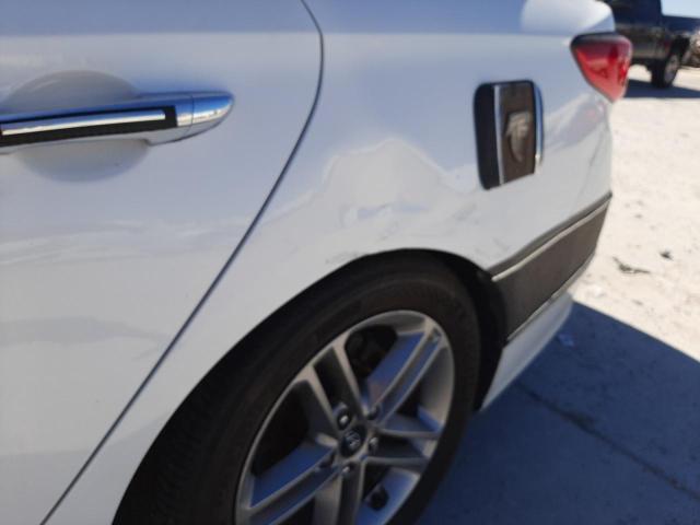 Photo 9 from auction – 2015 HYUNDAI SONATA SPO with VIN 5NPE34AF6FH080715