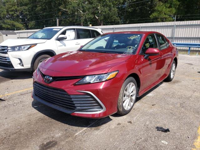 Photo 2 from auction – 2022 TOYOTA CAMRY LE with VIN 4T1C11AK9NU638579
