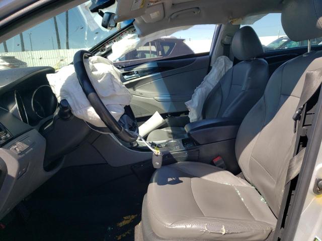 Photo 5 from auction – 2012 HYUNDAI SONATA SE with VIN 5NPEC4AC0CH490587