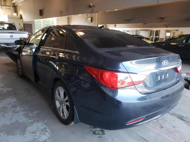 Photo 3 from auction – 2012 HYUNDAI SONATA SE with VIN 5NPEC4AC7CH399381
