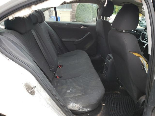 Photo 6 from auction – 2015 VOLKSWAGEN JETTA BASE with VIN 3VW2K7AJ5FM312076