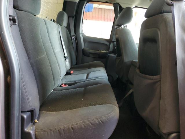 Photo 6 from auction – 2007 CHEVROLET SILV1500 4 with VIN 2GCEC19C271592189