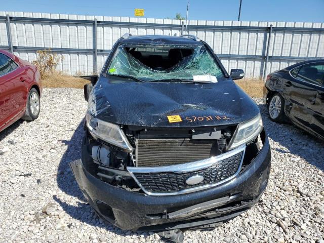 Photo 9 from auction – 2015 KIA SORENTO LX with VIN 5XYKTDA76FG558604