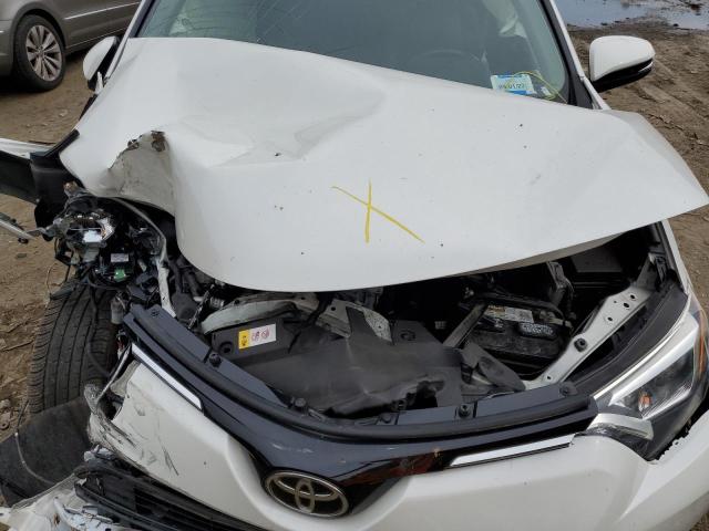 Photo 7 from auction – 2017 TOYOTA RAV4 LIMIT with VIN JTMDFREV0HJ156845