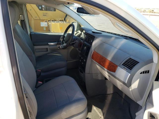 Photo 5 from auction – 2008 CHRYSLER TOWN AND C with VIN 2A8HR54P98R696932