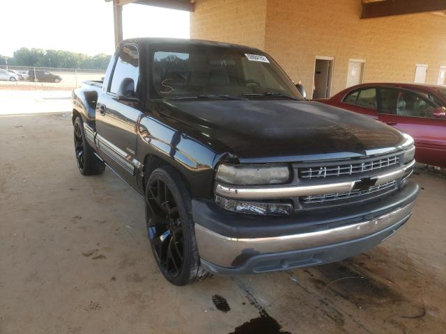 CHEVROLET SILVERADO 2000 with VIN 1GCEC14V4YZ313844 - Photo from auction
