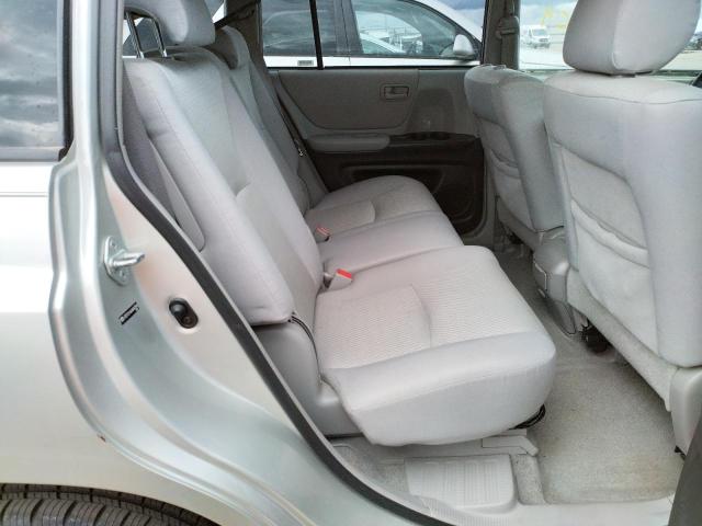 Photo 6 from auction – 2004 TOYOTA HIGHLANDER with VIN JTEEP21A640043506