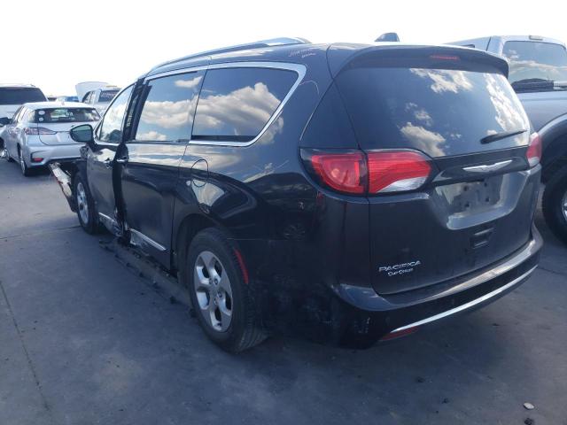 Photo 3 from auction – 2017 CHRYSLER PACIFICA T with VIN 2C4RC1EG6HR812205