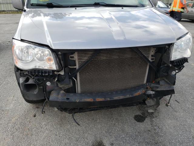 Photo 9 from auction – 2016 CHRYSLER TOWN & COU with VIN 2C4RC1BG8GR288963