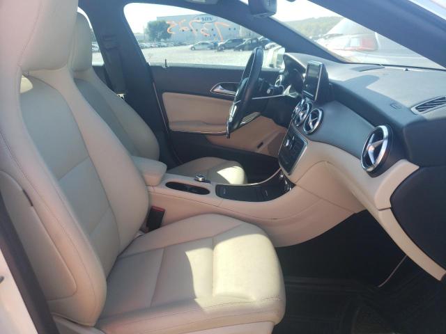 Photo 5 from auction – 2014 MERCEDES-BENZ CLA 250 with VIN WDDSJ4EB0EN045298