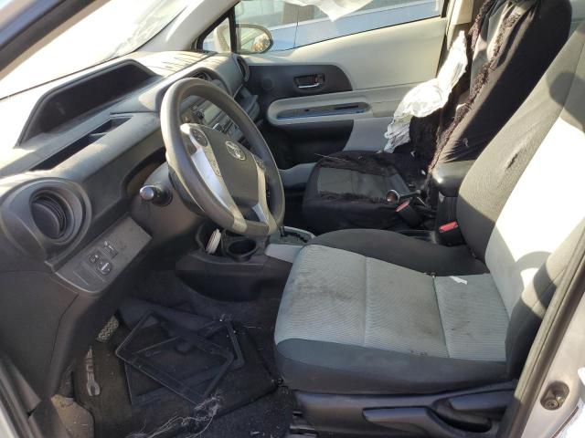 Photo 5 from auction – 2013 TOYOTA PRIUS C with VIN JTDKDTB30D1039015