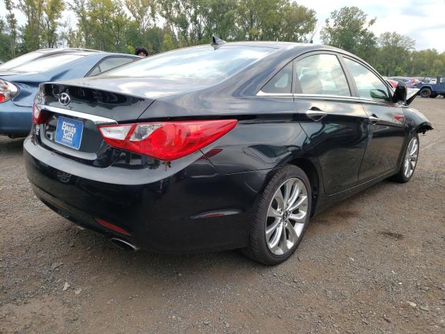 Photo 4 from auction – 2013 HYUNDAI SONATA SE with VIN 5NPEC4AC2DH715030