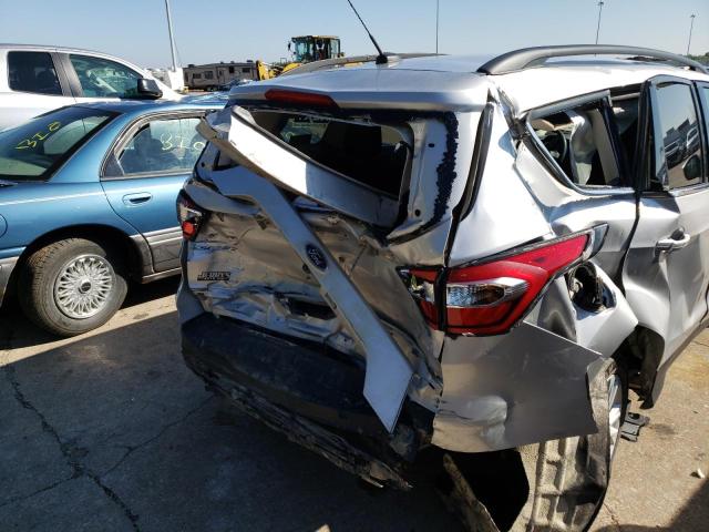 Photo 9 from auction – 2018 FORD ESCAPE SE with VIN 1FMCU9GD2JUA00327
