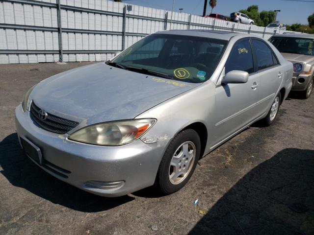 Photo 2 from auction – 2002 TOYOTA CAMRY LE with VIN 4T1BF30K62U016351
