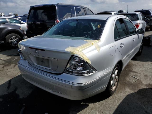 Photo 4 from auction – 2002 MERCEDES-BENZ C 320 with VIN WDBRF64J52F191196