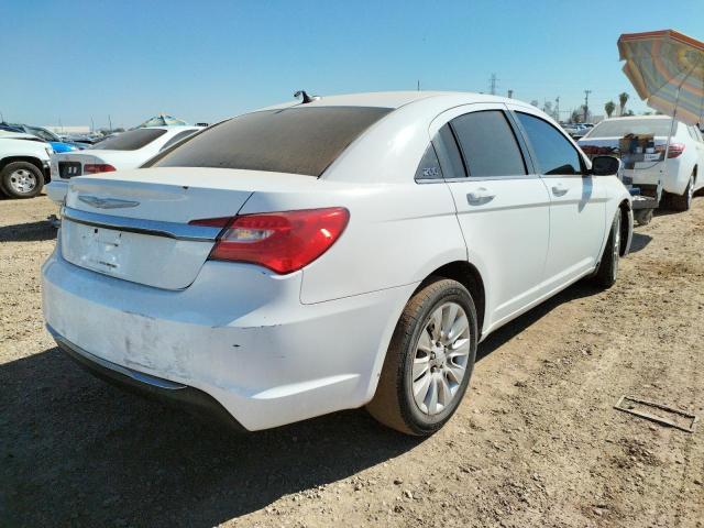Photo 4 from auction – 2014 CHRYSLER 200 LX with VIN 1C3CCBABXEN122797