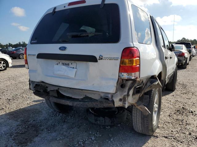 Photo 9 from auction – 2005 FORD ESCAPE HEV with VIN 1FMYU95HX5KE33665