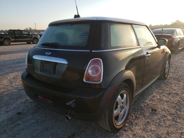 Photo 4 from auction – 2011 MINI COOPER with VIN WMWSU3C55BT099130