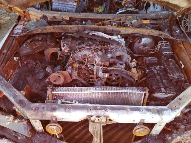 Photo 7 from auction – 2003 KIA SORENTO EX with VIN KNDJD733335130496