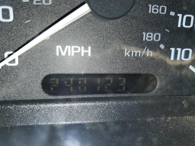 Photo 8 from auction – 2002 CHEVROLET CAVALIER with VIN 1G1JC124527253710
