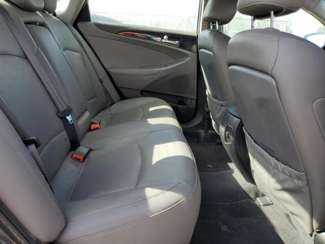 Photo 6 from auction – 2012 HYUNDAI SONATA SE with VIN 5NPEC4AC5CH328812