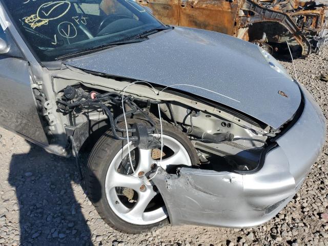 Photo 9 from auction – 2004 PORSCHE 911 CARRER with VIN WP0CA29994S652469