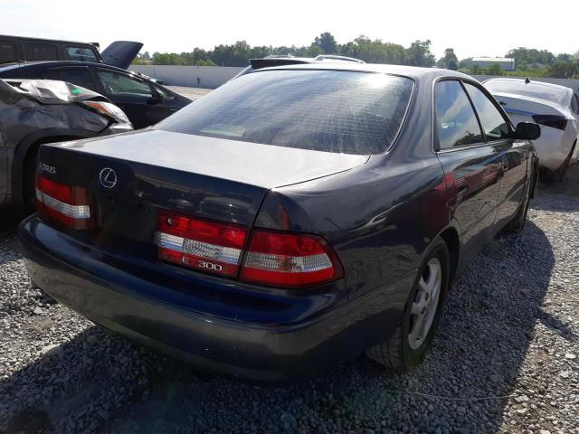 Photo 4 from auction – 2001 LEXUS ES 300 with VIN JT8BF28G015107654