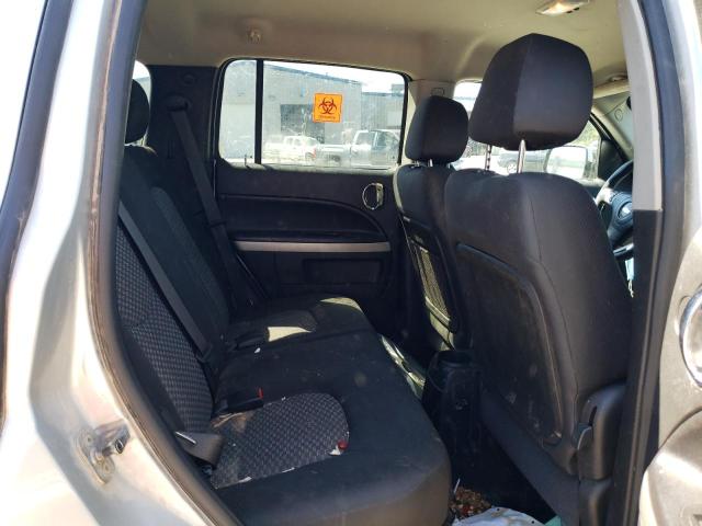Photo 6 from auction – 2011 CHEVROLET HHR LT with VIN 3GNBABFW8BS590593