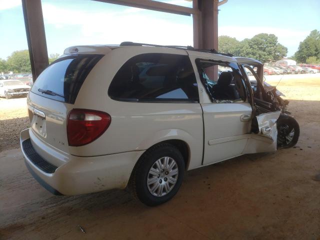 Photo 4 from auction – 2006 CHRYSLER TOWN & COU with VIN 2A4GP44RX6R665541