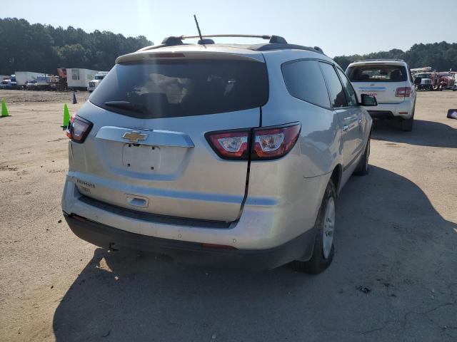 Photo 4 from auction – 2017 CHEVROLET TRAVERSE L with VIN 1GNKRFKD1HJ312343