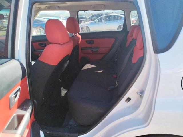Photo 6 from auction – 2010 KIA SOUL + with VIN KNDJT2A20A7040207