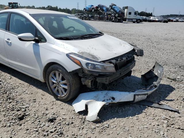 Photo 9 from auction – 2017 KIA FORTE LX with VIN 3KPFL4A71HE007062