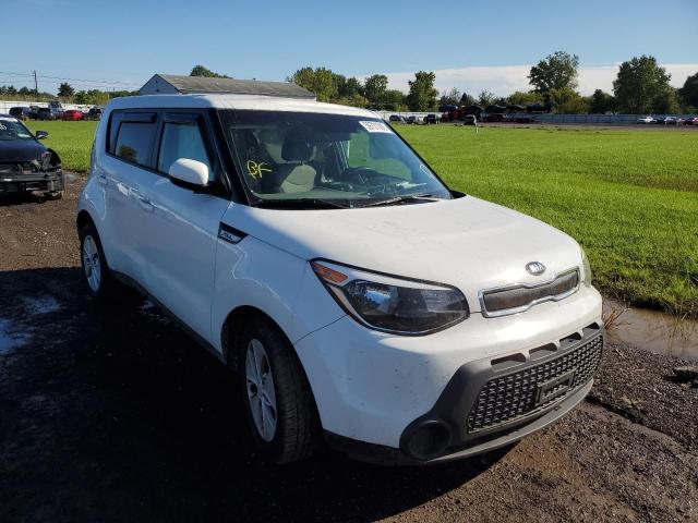 KIA SOUL 2015 with VIN KNDJN2A25F7197183 - Photo from auction