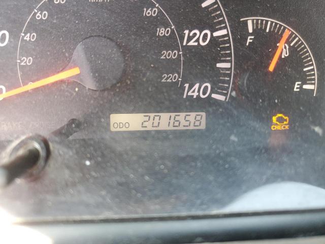 Photo 8 from auction – 2005 TOYOTA CAMRY LE with VIN 4T1BE32K75U057379