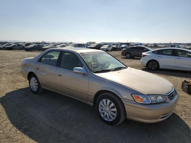 Photo 1 from auction – 2000 TOYOTA CAMRY LE with VIN JT2BF28K0Y0240677