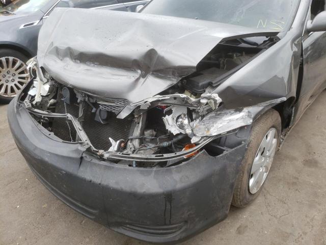 Photo 9 from auction – 2002 TOYOTA CAMRY LE with VIN JTDBE32K220111601